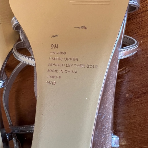 I. Miller Silver Strappy Sandals β Size 9M (Never Worn) - Picture 4 of 4